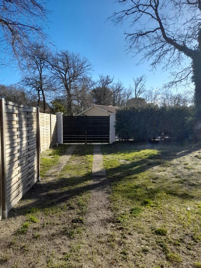 Maison Tiny House 2 Chambres Soulac A 500M Plage Soulac-sur-Mer Exterior foto